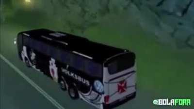 bota o hino do vasco madeiras