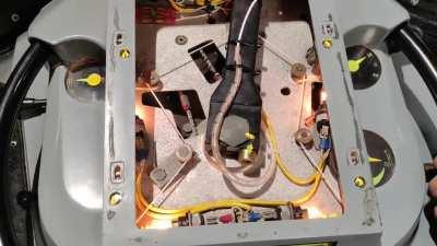 Had to change a few lights inside the traction manipulator, I adore the mechanics of this!