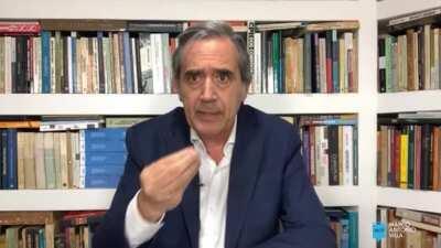 Não subestimem os flertes golpistas do bolsonarismo. Esse medo que vimos hoje disseminado aqui na página não tem nada de natural, mesmo que um golpe real não ocorra a sua mera incitação é um crime grave. Chega de tolerar mensagens autoritárias por parte d