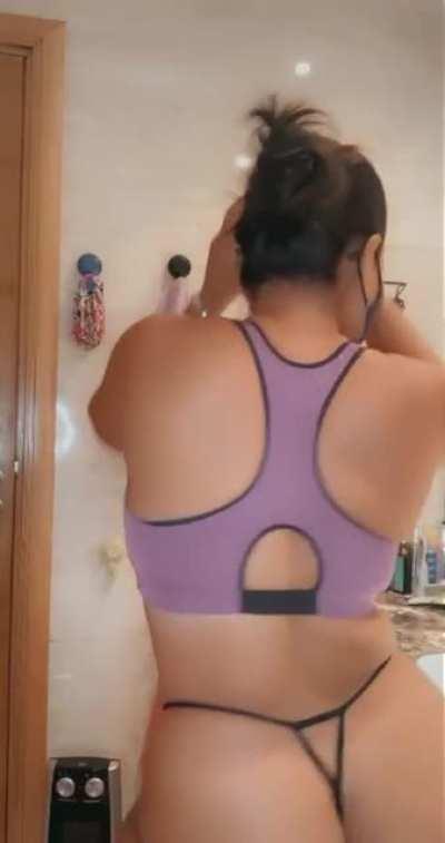 Should a 40yr mom doing nude selfies in her bathroom and post them on Reddit ? 🤷🏽‍♀️ (40f) (OC)