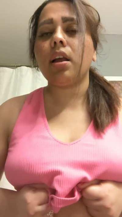 I am a muslim slut who loves dick 😈 NO PPV ❌ $5 to unlock all xxx content 💦