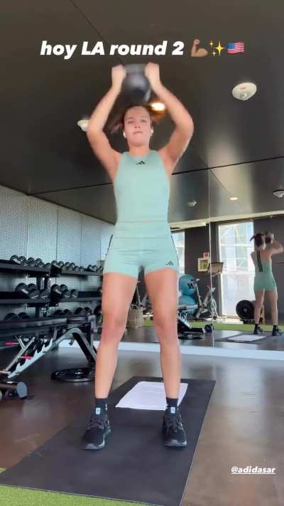 EmiliaMernes__LO - Video #4282