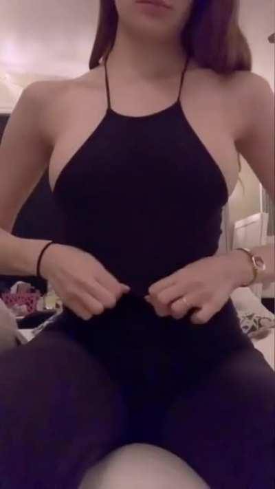 Titty drop 😍