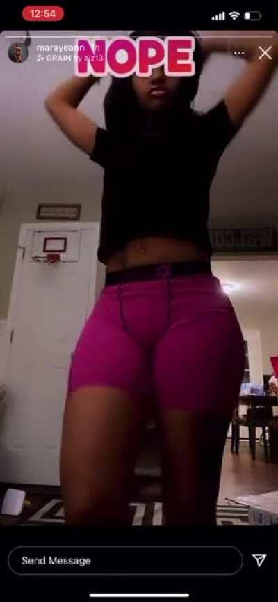 Marayeannn - Video #0140