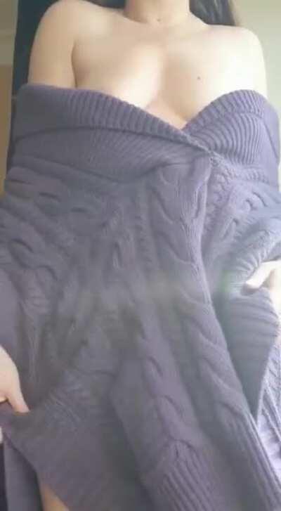 Ever seen a 35 year old undress out of a sweater the wrong way? (oc)(f)