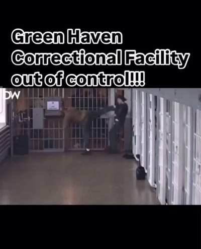 Wild footage of what be going on in dem prisons !!!