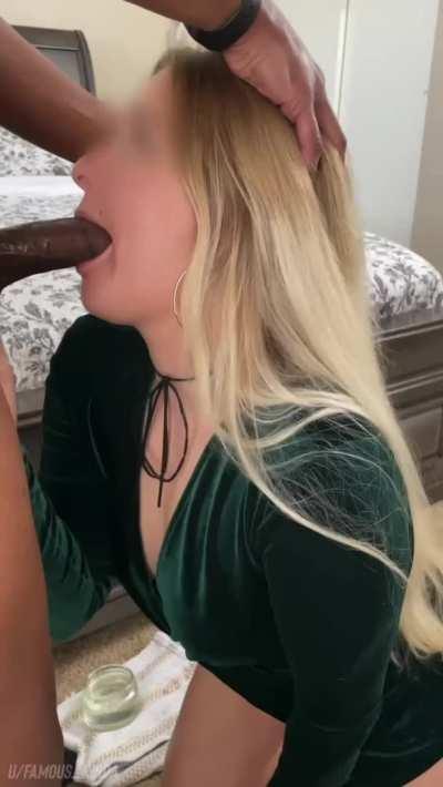 She loves a good BBC face fuck 😏