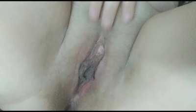 Come here and cum here