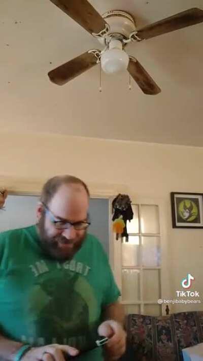 My wifey got me a new switch and changed my diapey! Her bf is putting Lion King on for me and I get the house allllll to myself teehee -shits pants-