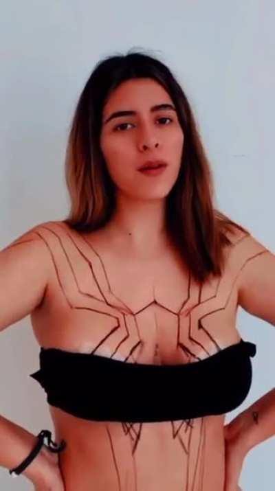 Spidergirl Bodypaint