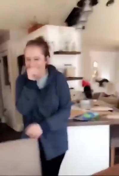 HMC while I Make A Pizza