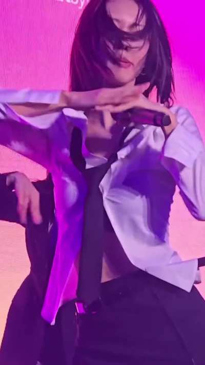 Happy Yoohyeon Day 🎉