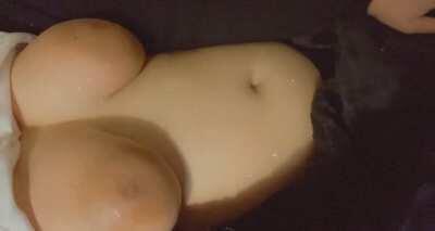 Playing with my breasts💖 💖[21F]