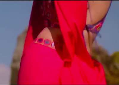 Would use my teeth to undo that knot as she grinds her hips…