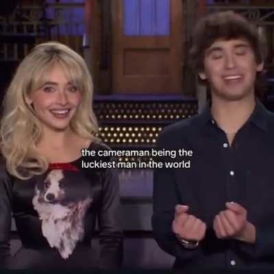 The finger biting thing she does is so cringe