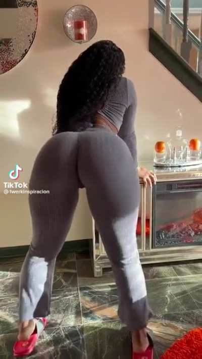 thick and curly deadly