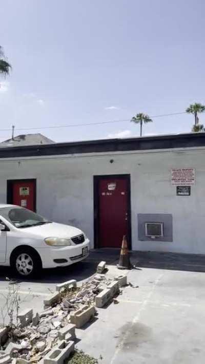 Parked for a lunch reservation in Hollywood… aaaand I’m pretty Damn sure that’s Danny jamming in there!