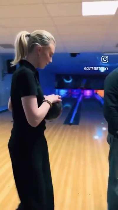 blursed_bowling 