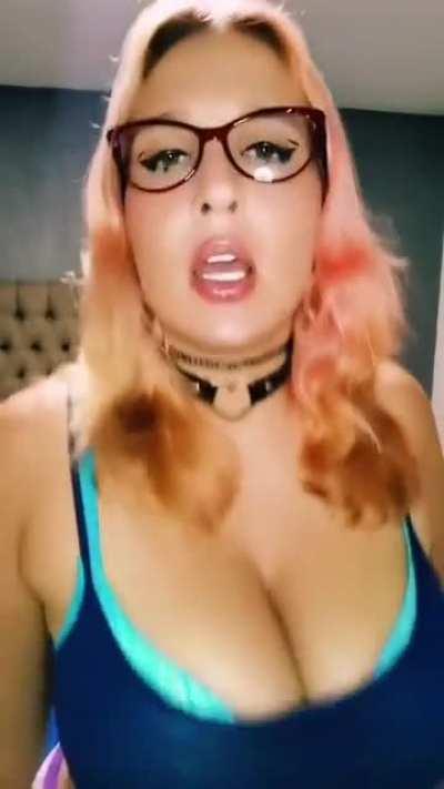 Huge tits @sarothica