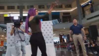 Sasha Banks’ booty from a fan video