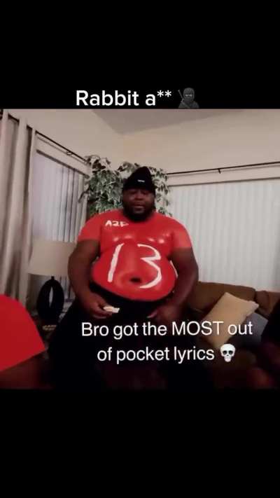 Breaking News: Fat Rapper co signs Dave Blunts