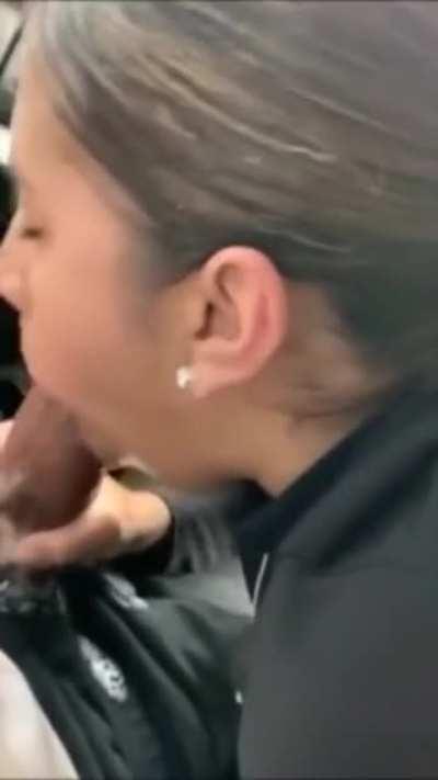 Wet Blowjob In Car After Dating