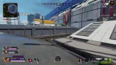 Sheee teammate u see that?