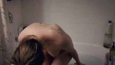 Grinding on the tub.