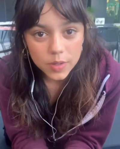 Her personality is so sarcastic 😂