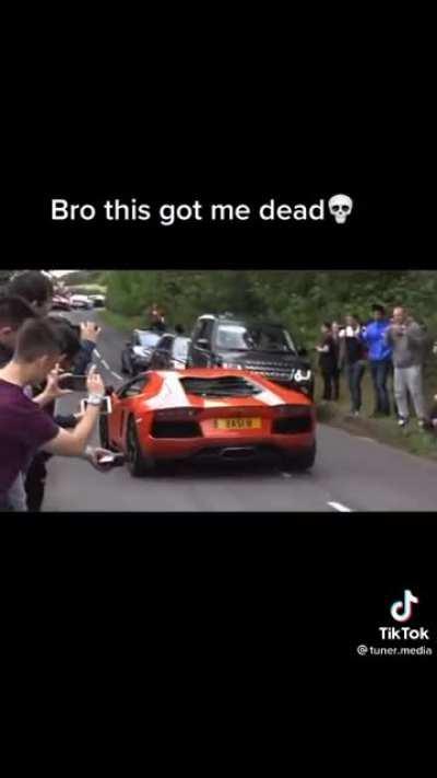 Wram wram wroooommm, chick chick, wrooommm