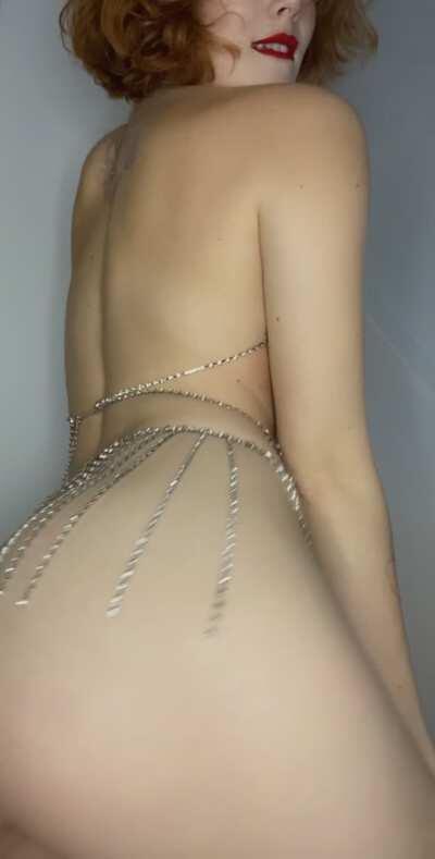 Next 5 days get my OnlyFans just for 6$💥😍😜 link in comments