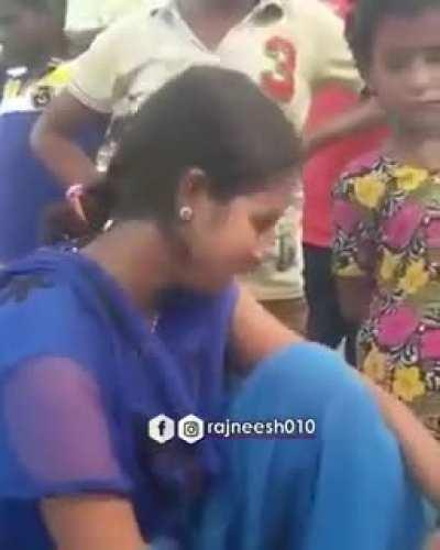 Idhr Udhr Nikal Jaata Hu