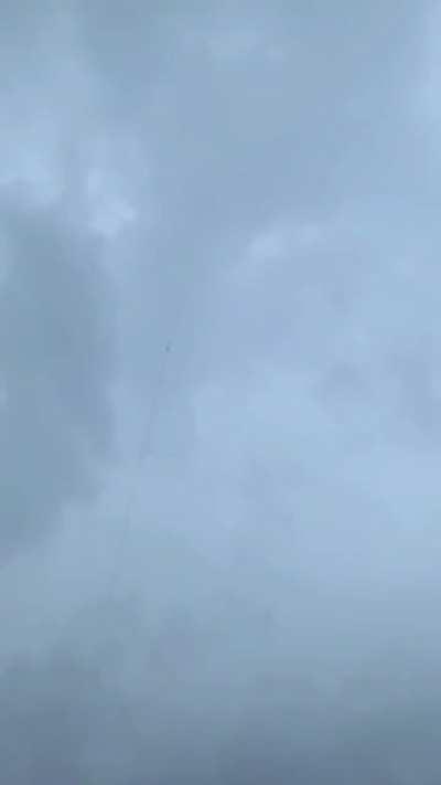 A straight lightning