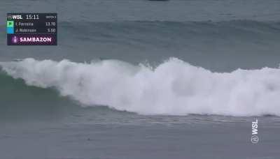 Anyone else notice that fin in the bottom left at the finals yesterday?