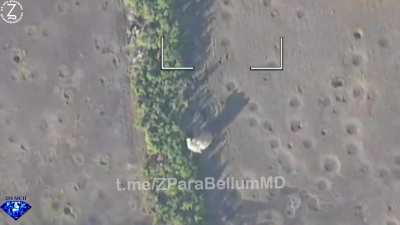 RU Pov: Destruction of a Leopard 2A4 tank by artillery fire and FPV drones near the village of Pobeda.
