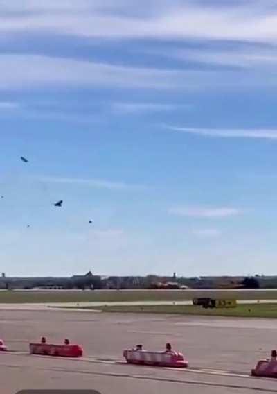 New angle of B-17 Texas Raiders and P-63 crash in Dallas