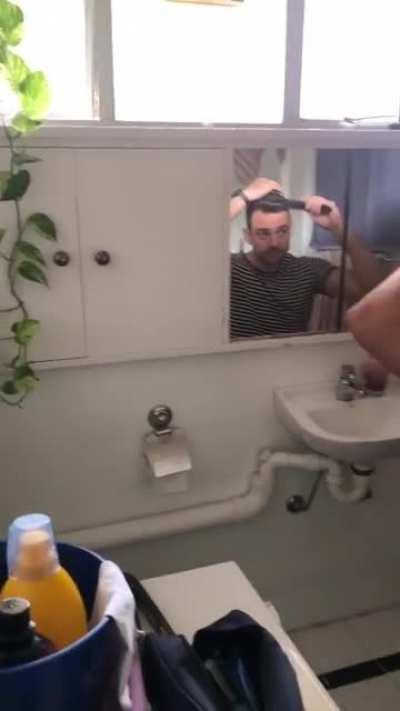 Standard tall guy Air BnB experience..