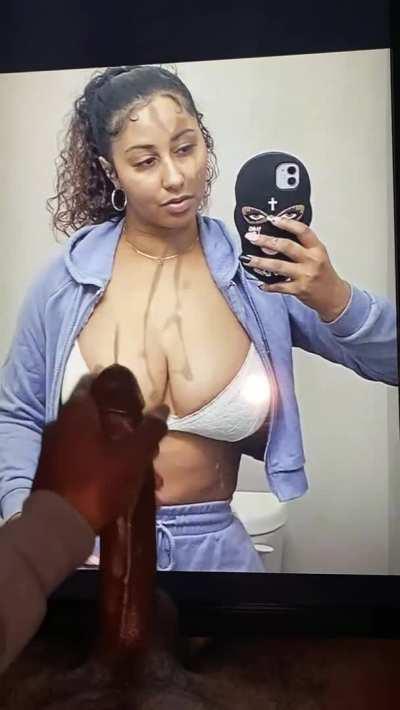 Haha davis gf @Ridiculouslybombb