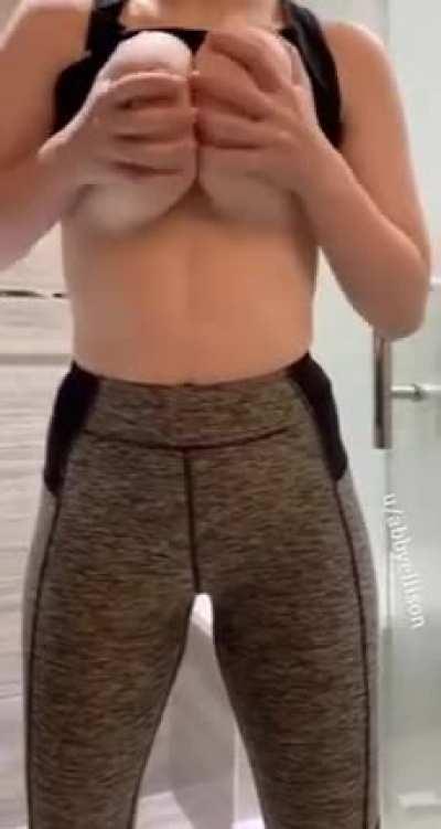 Post work out pre shower sweaty boobs for your enjoyment ;) (OC) (F)