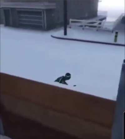 He ALMOST walked away unscratched