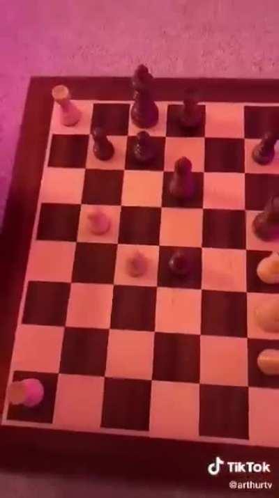 ANARCHY CHESS IN TIKTOK