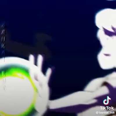 porque cuando vi esto solo pude ver Un Mad vs Rodik