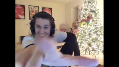 Mr.Cow shows some chat love ❤