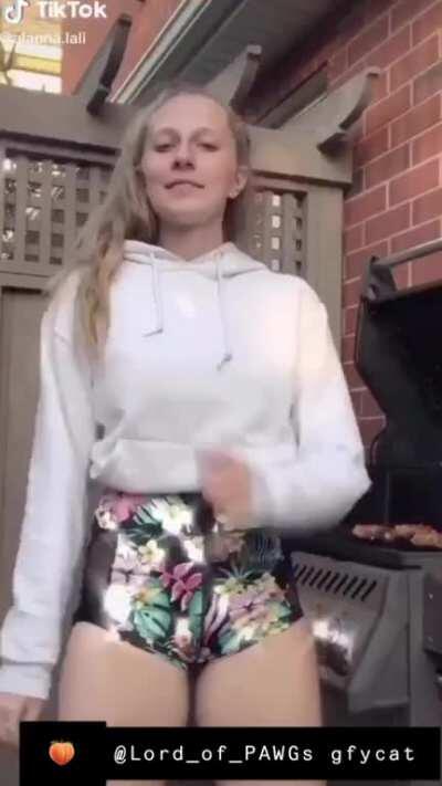 Alanna the PAWG - fap compilation (part 4)