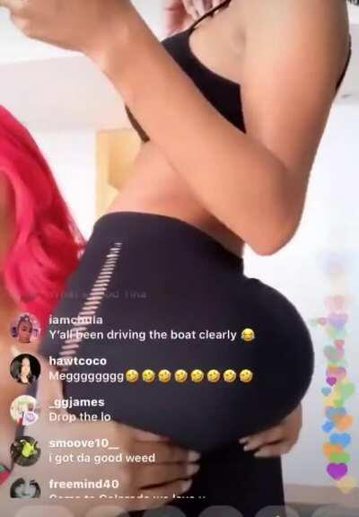 Megan Thee Stallion & Jai Nice got really horny during this IG live