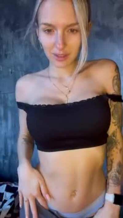 love man's t-short. look at this strip))