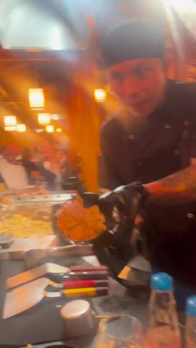 My son and I made a perfectly cut scream video after our holiday teppanyaki dinner