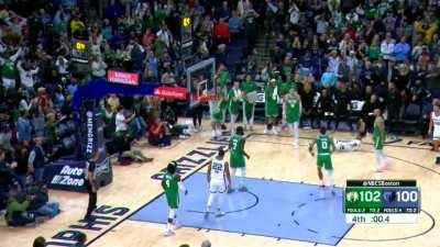 [Highlight] Kristaps Porzingis with the game-winning block on Ziaire Williams' shot attempt for his 6th block of the night