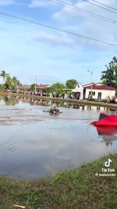flying a paraglider into powerlines