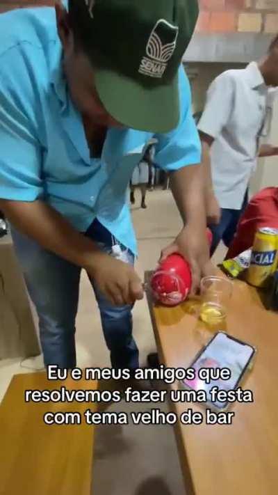 A festa perfeita existe, meus compadres!